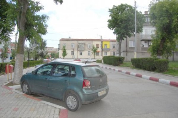 Trei parcări generoase pentru năvodăreni